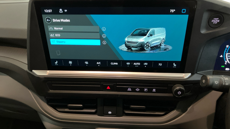 Volkswagen Transporter T28 Swb Diesel 2.0 TDI 150 Commerce Pro Van